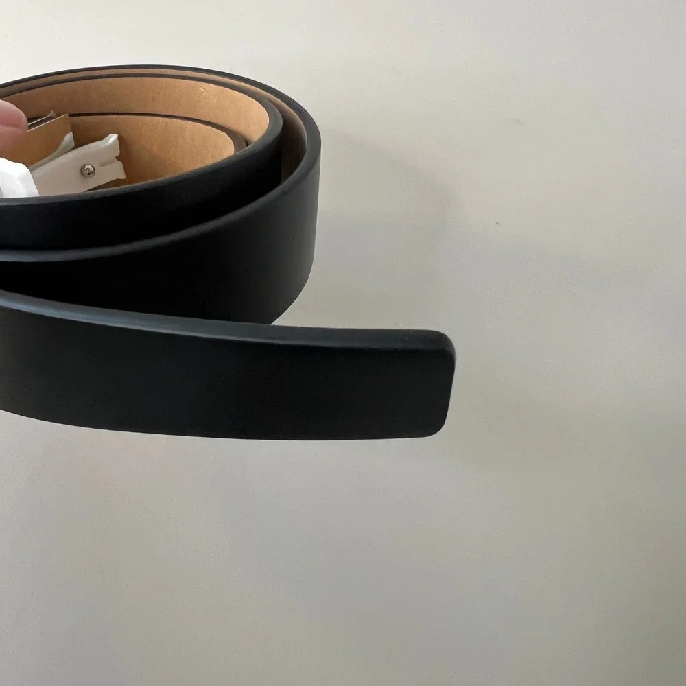 Mens Calvin Klein Black Leather Belt Silver Buckle CK Logo L 38 - 40 NWT‎